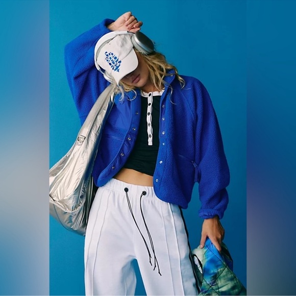 Free People Jackets & Blazers - Free People Hit The Slopes Sapphire Blue Fleece Jacket XS